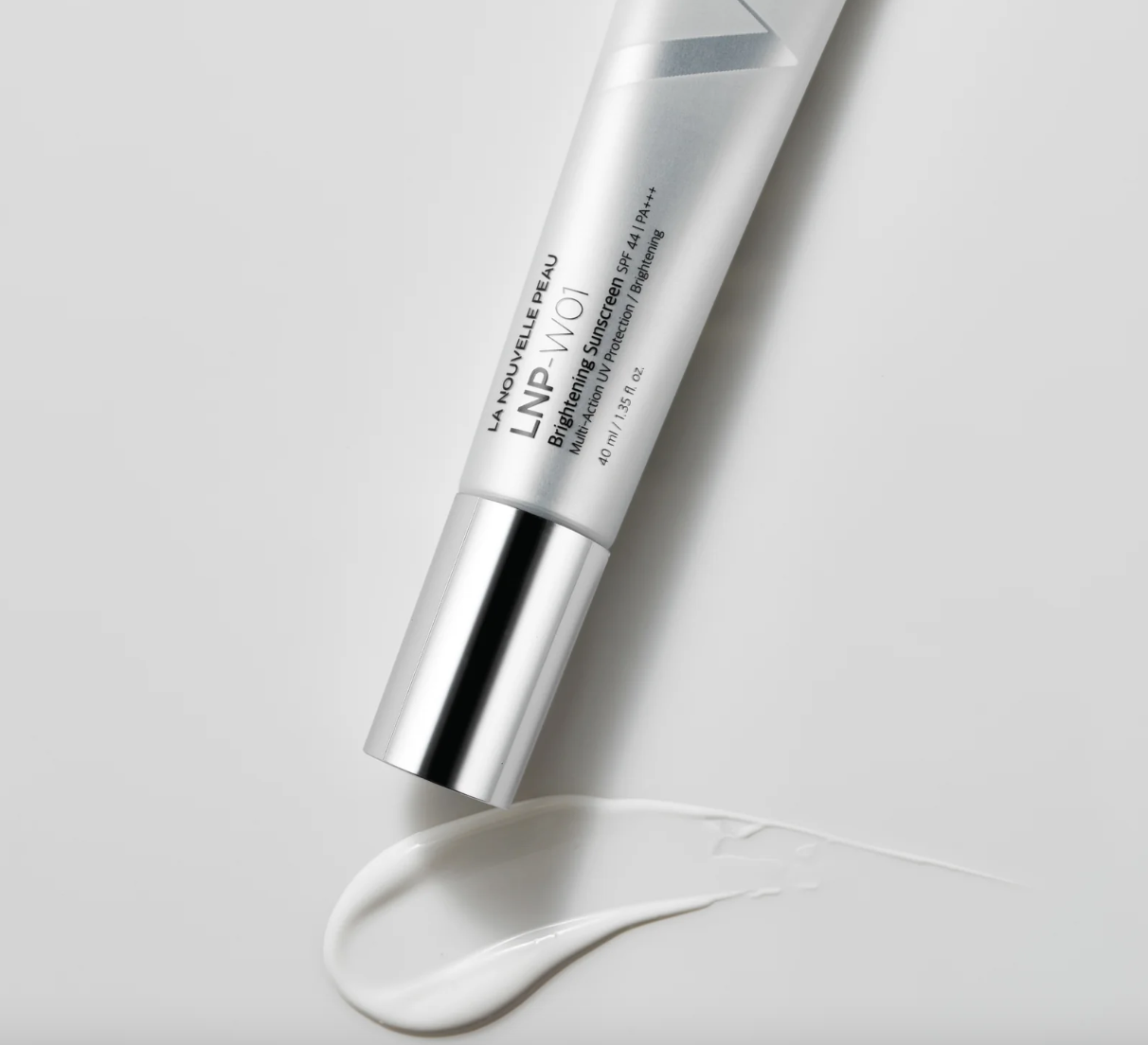 LA NOUVELLE PEAU - W01 Écran Solaire