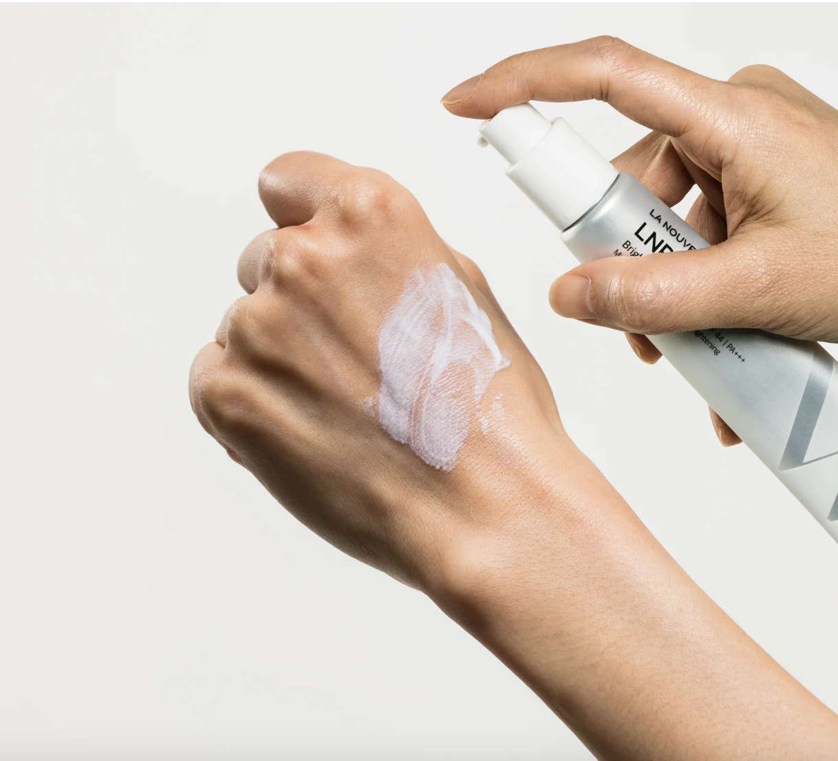 LA NOUVELLE PEAU - W01 Écran Solaire