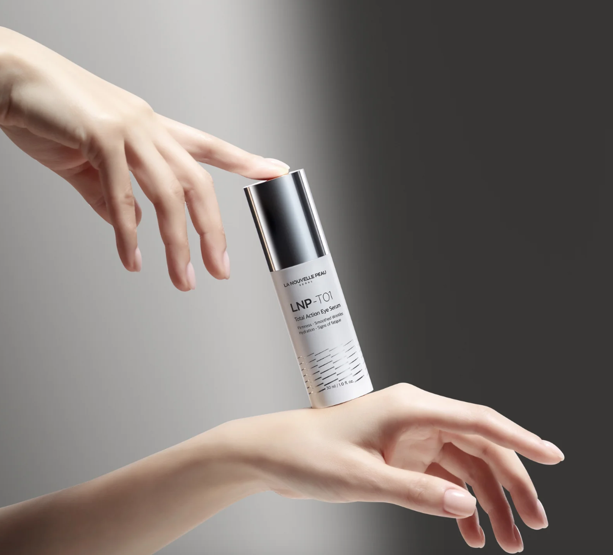 LA NOUVELLE PEAU - T01 Sérum pour les yeux à action totale